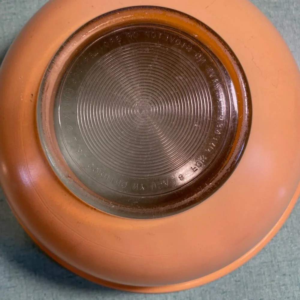 Ten Inch Glass Pyrex Peach Big Mixing Bowl